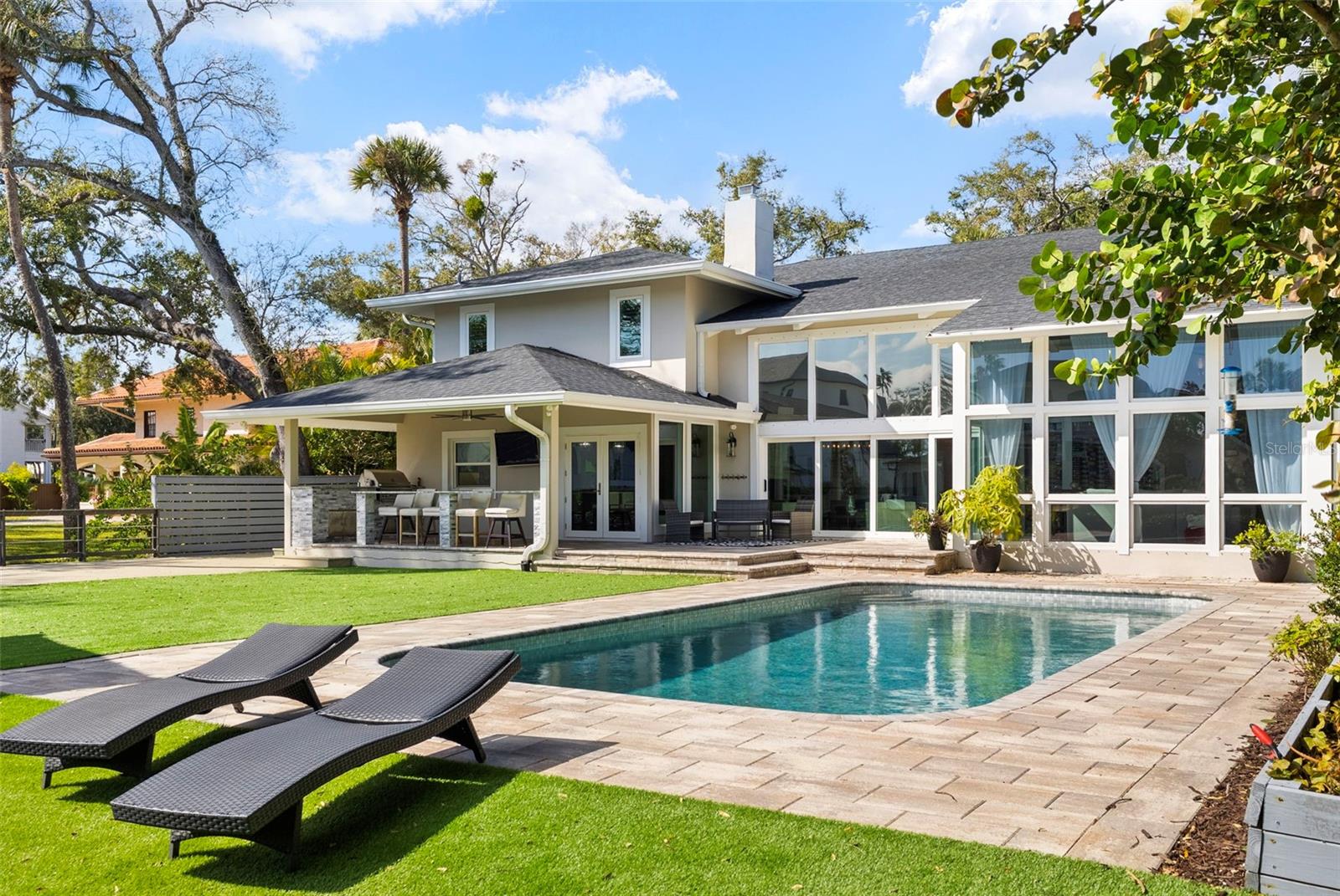 Image 36 of 45 For 5018 The Riviera Street