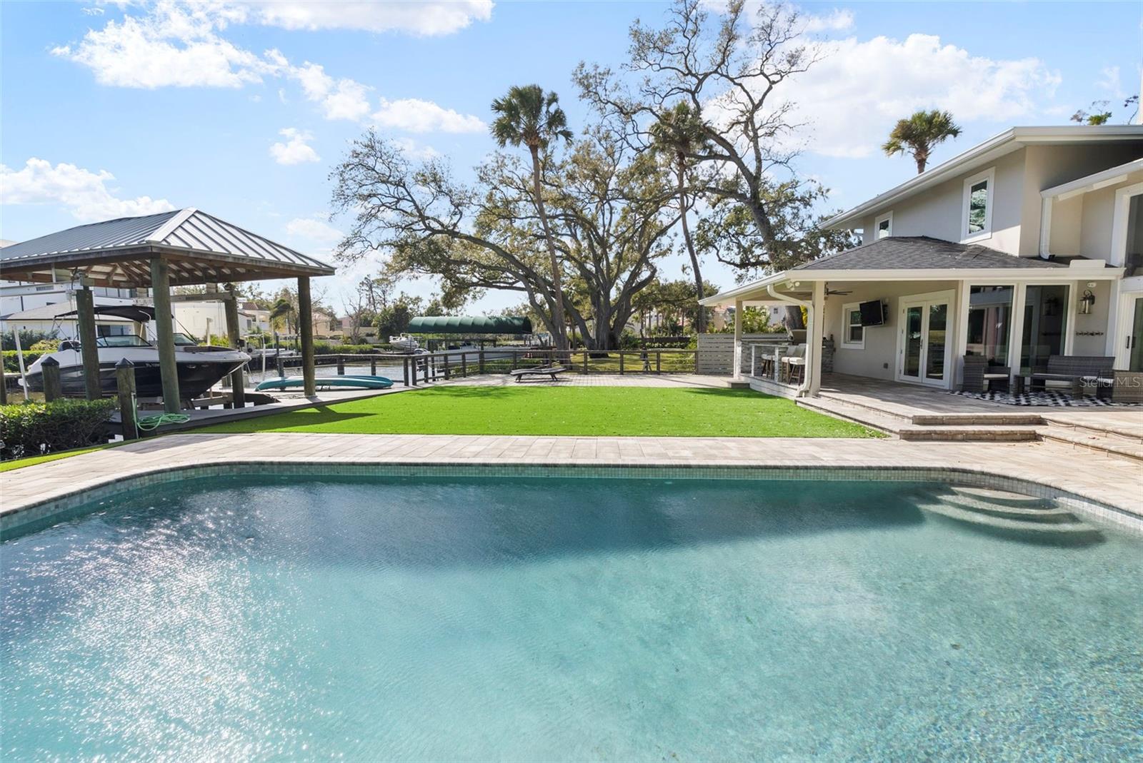 Image 38 of 45 For 5018 The Riviera Street