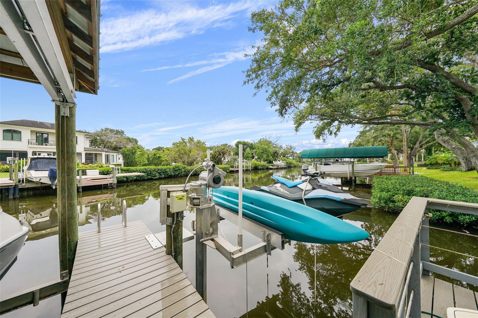 Image 43 of 45 For 5018 The Riviera Street