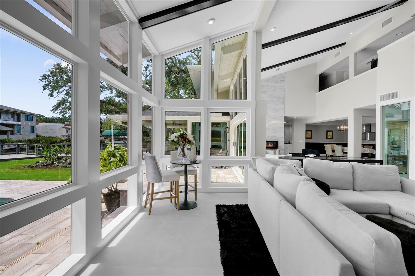 Image 6 of 45 For 5018 The Riviera Street