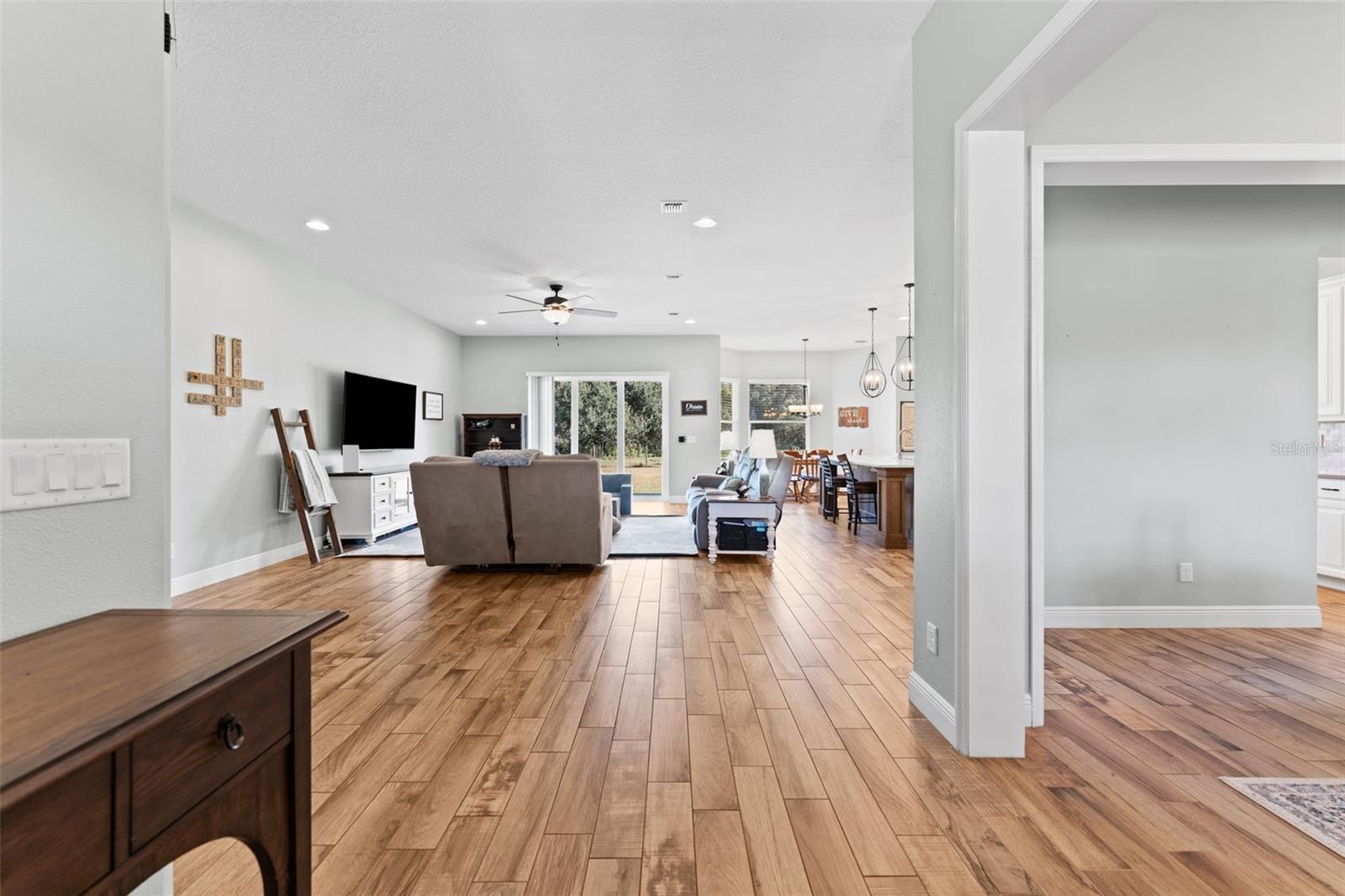 Image 8 of 48 For 6628 Emma Jane Lane