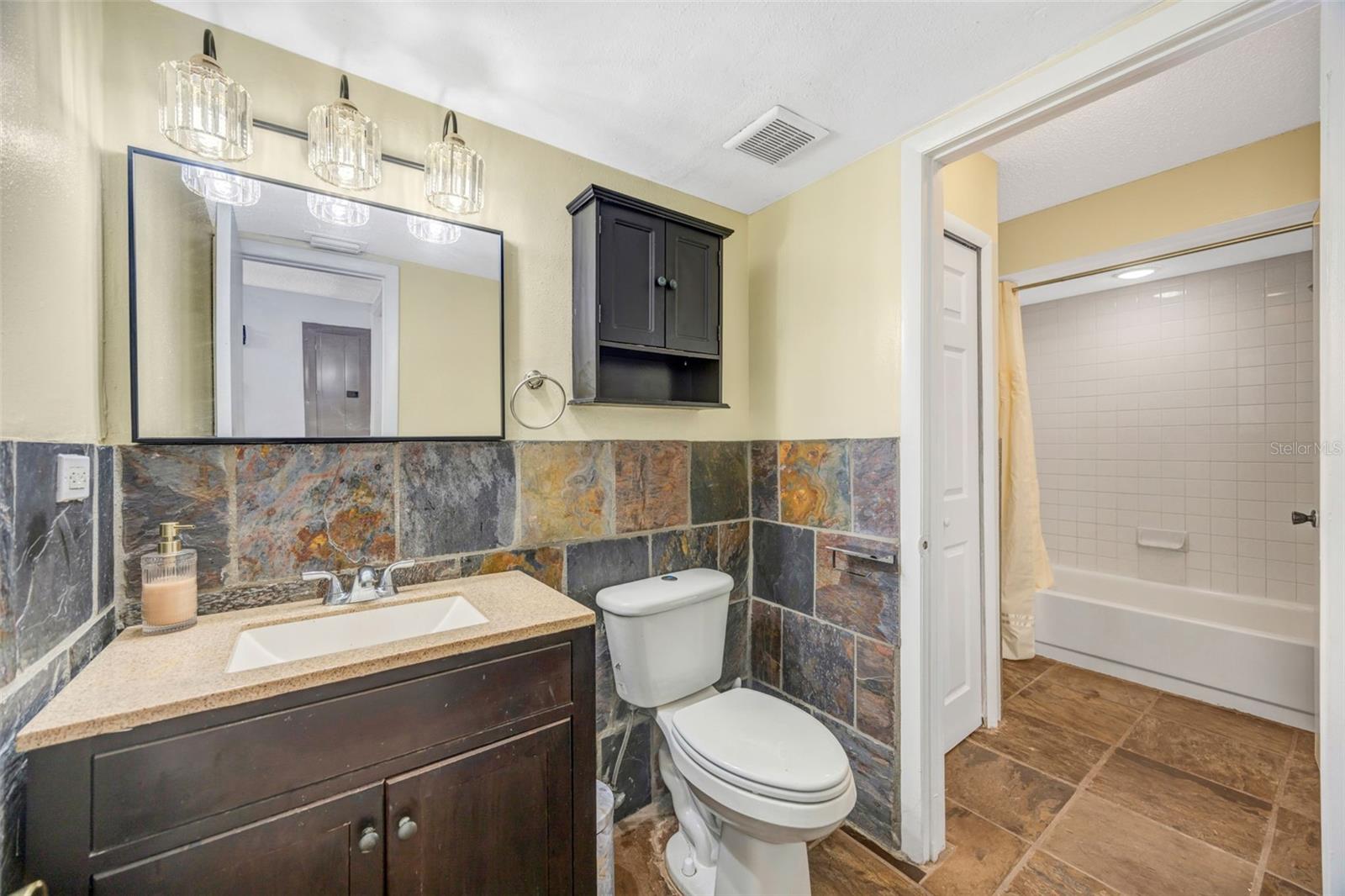 Image 20 of 48 For 5155 Puritan Circle 1021