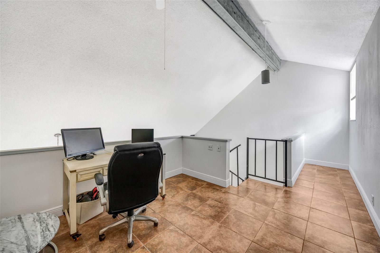 Image 32 of 48 For 5155 Puritan Circle 1021