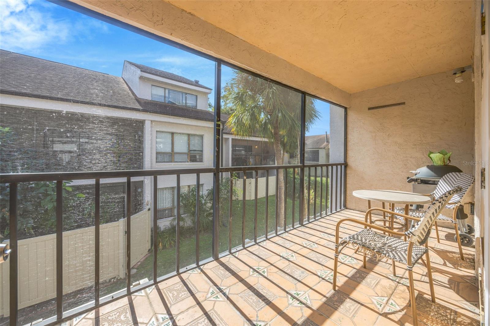 Image 38 of 48 For 5155 Puritan Circle 1021