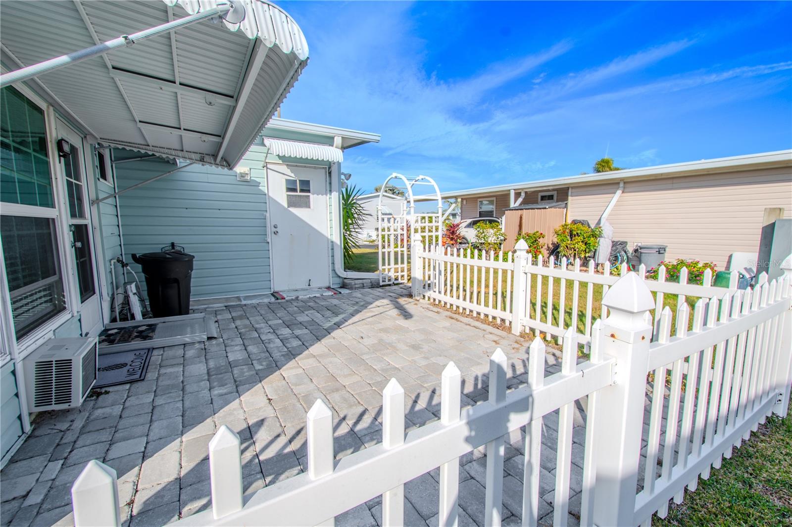 Image 40 of 44 For 10343 Magnolia Lane 180