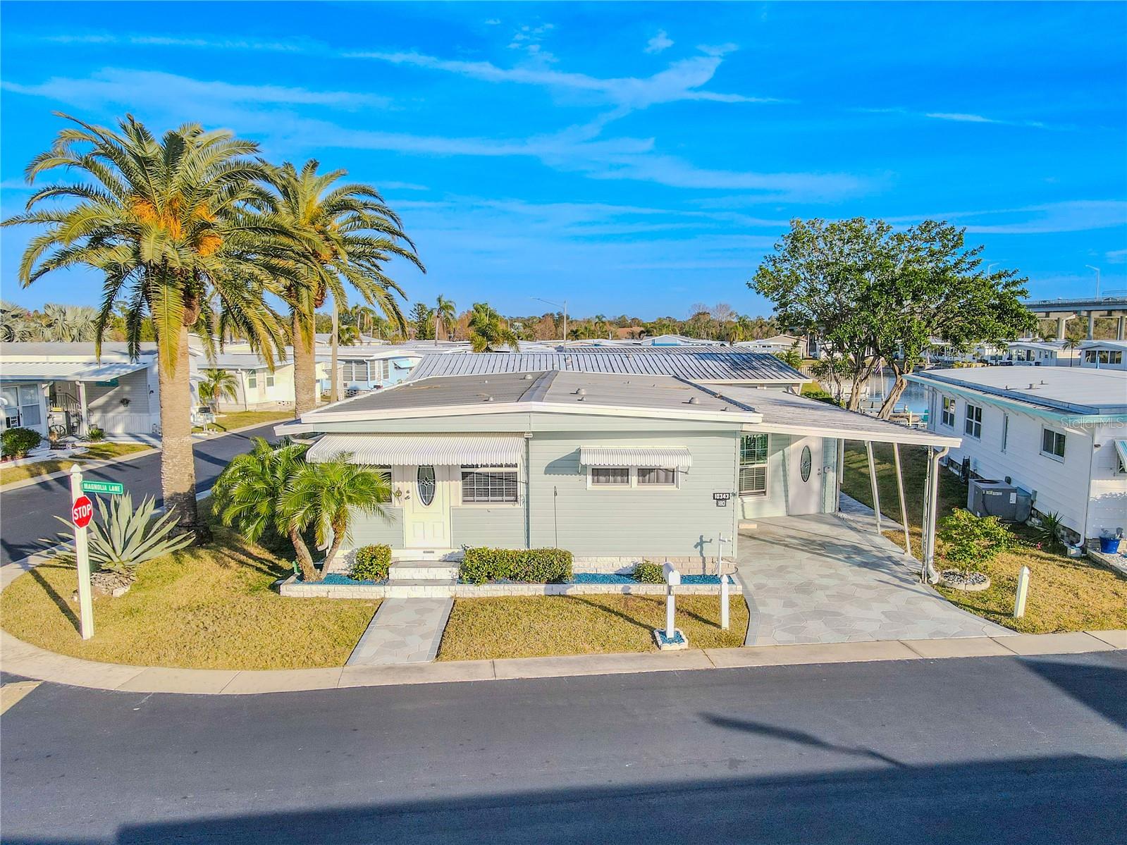 Image 43 of 44 For 10343 Magnolia Lane 180