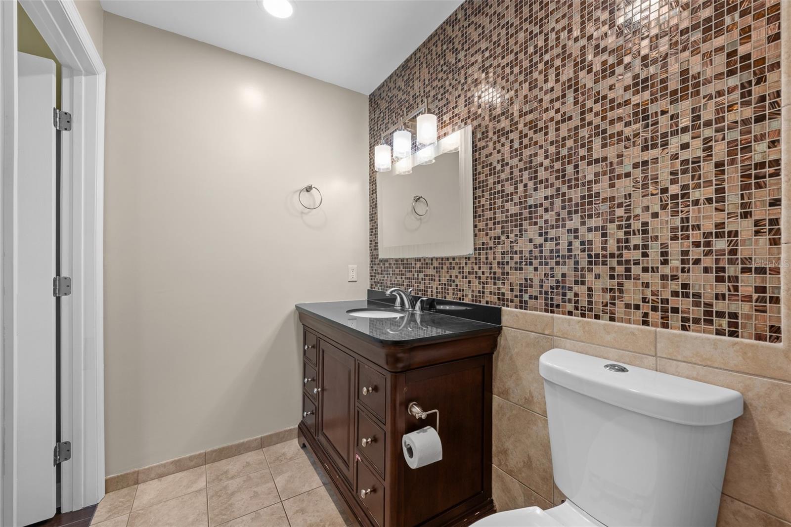 Image 15 of 67 For 9481 Highland Oak Drive 1709