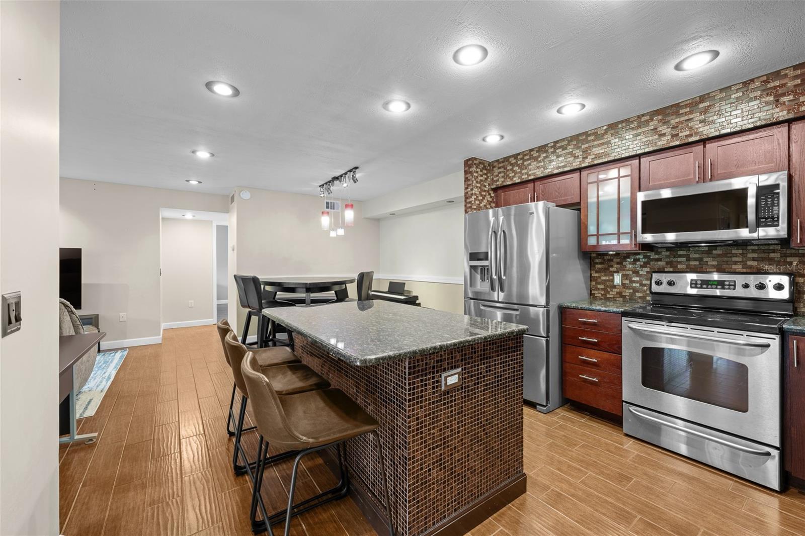 Image 2 of 67 For 9481 Highland Oak Drive 1709