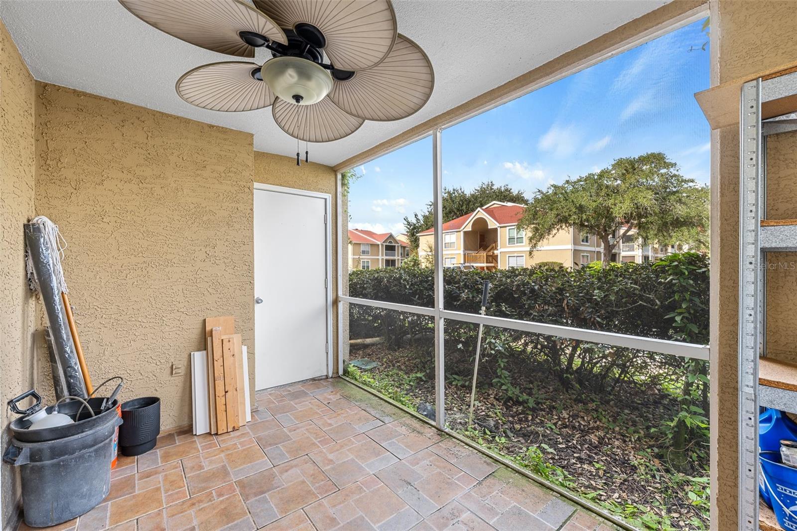 Image 24 of 67 For 9481 Highland Oak Drive 1709