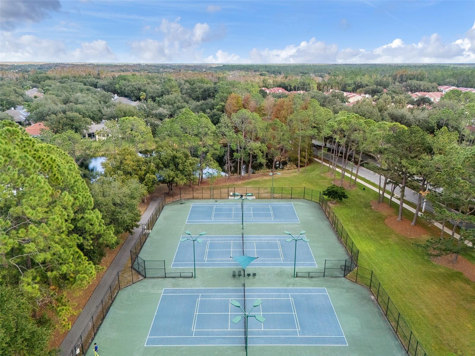 Image 51 of 67 For 9481 Highland Oak Drive 1709