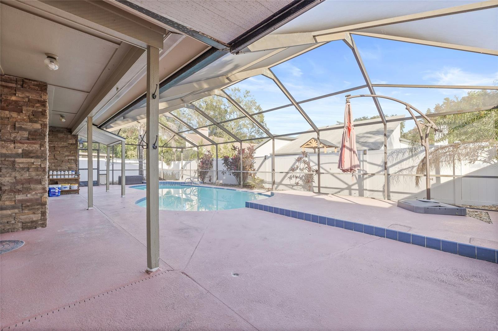 Image 37 of 45 For 10907 Winter Oak Place