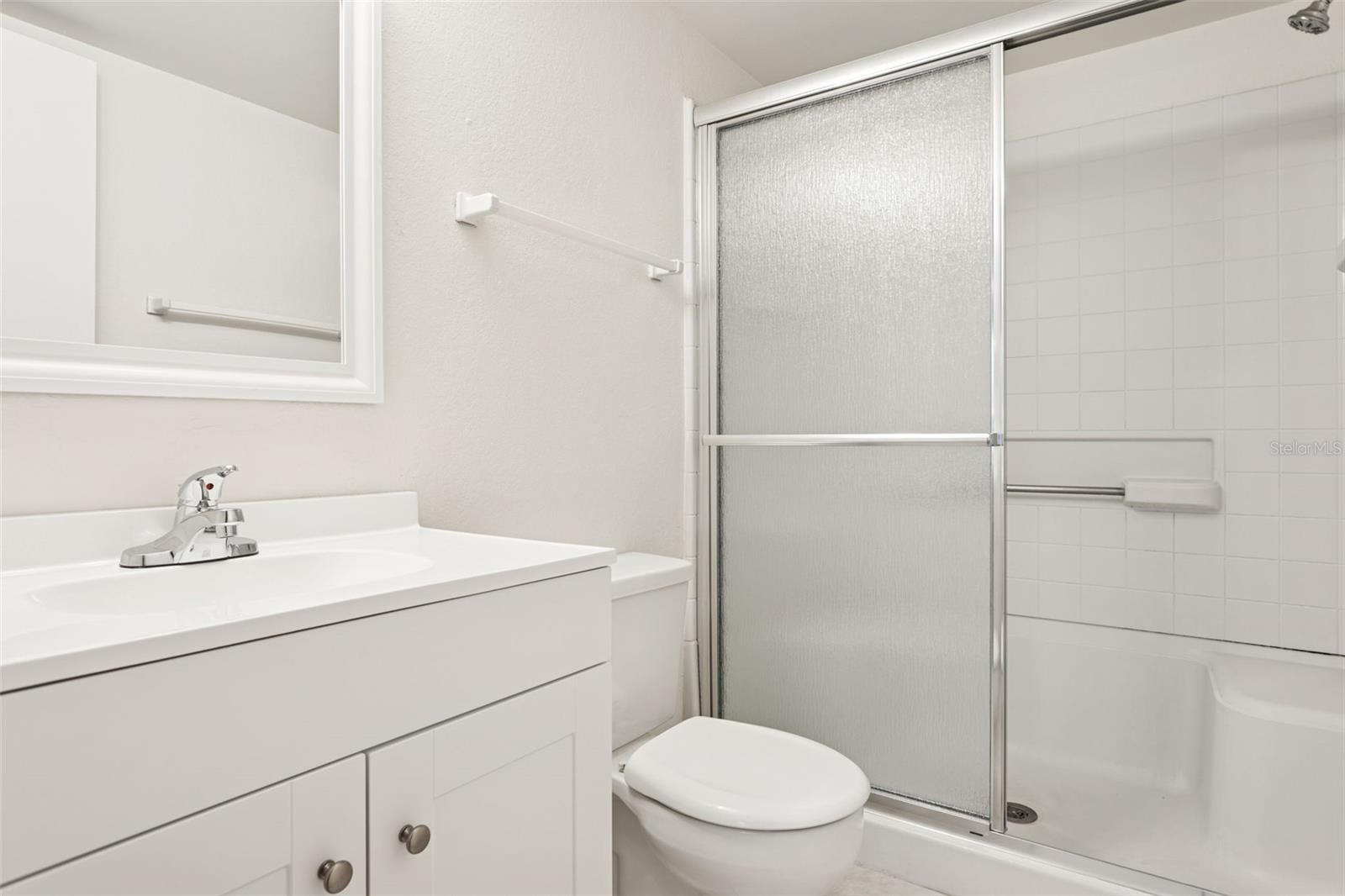 Listing photo id 16 for 2690 Coral Landings Boulevard 415