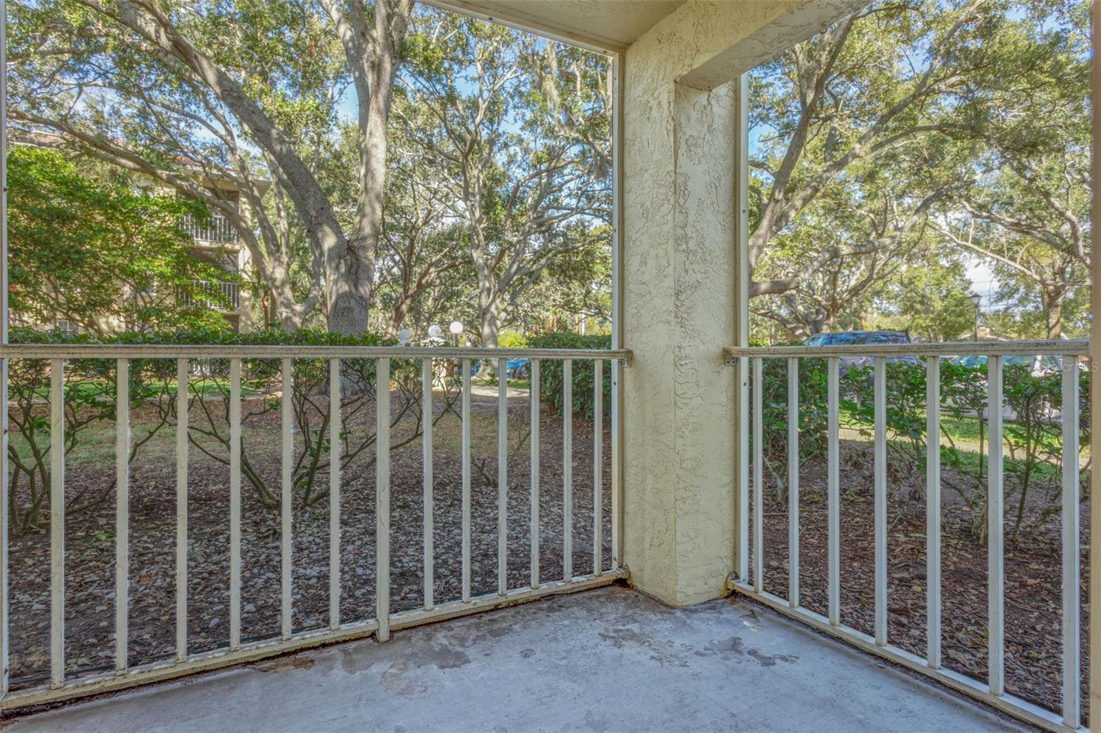 Listing photo id 19 for 2690 Coral Landings Boulevard 415