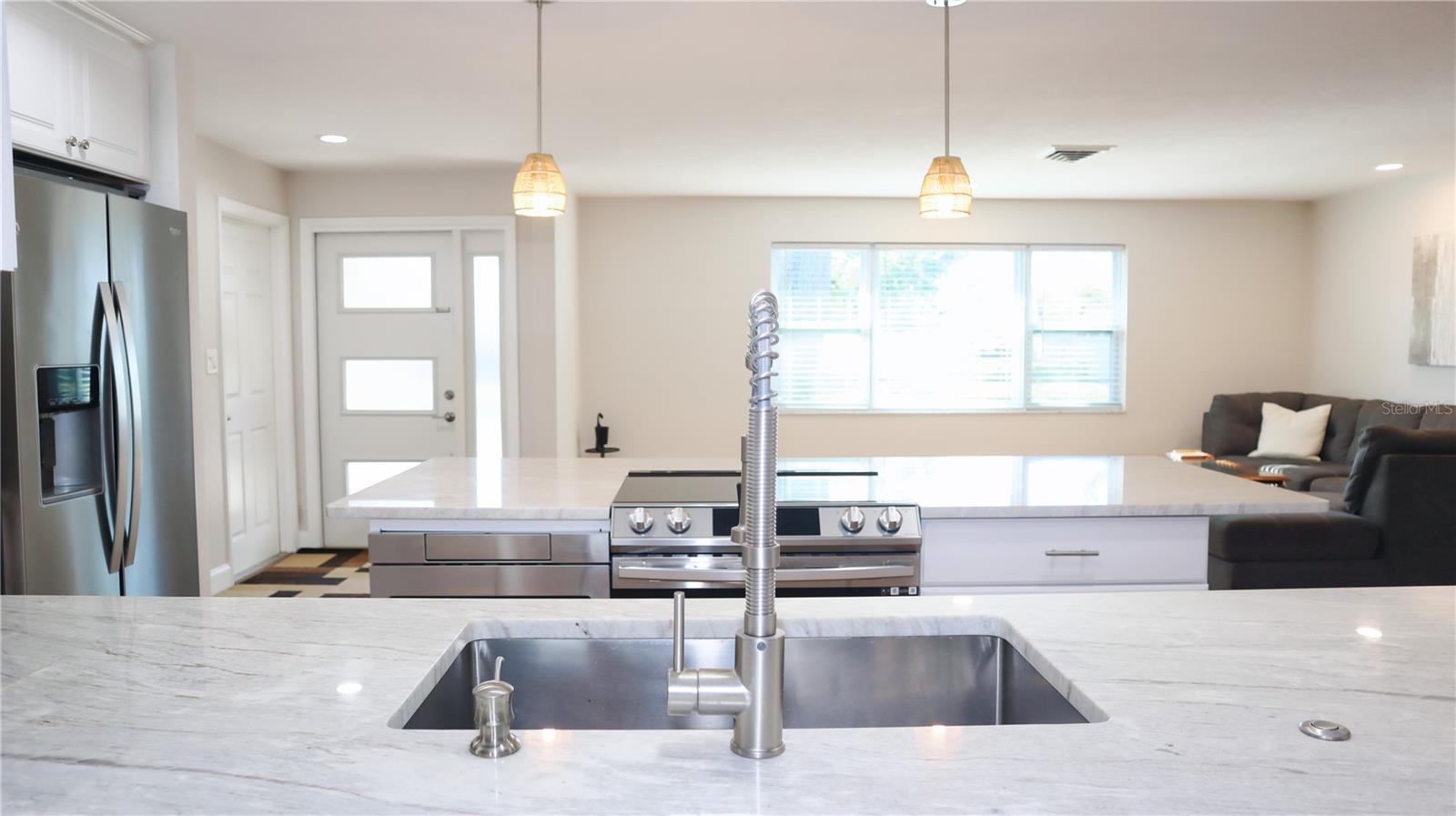 Image 10 of 30 For 12911 91st Avenue