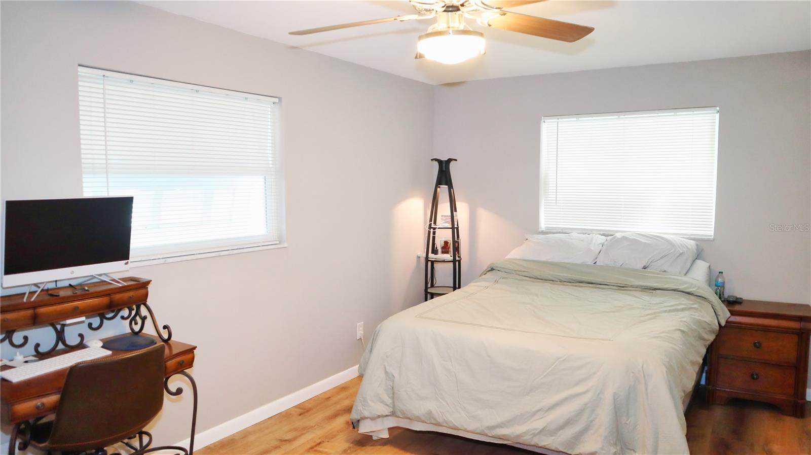 Image 14 of 30 For 12911 91st Avenue