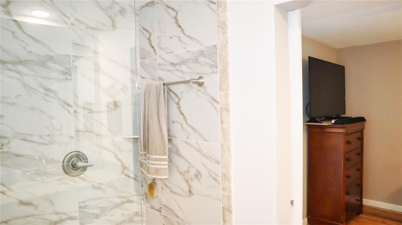 Image 18 of 30 For 12911 91st Avenue