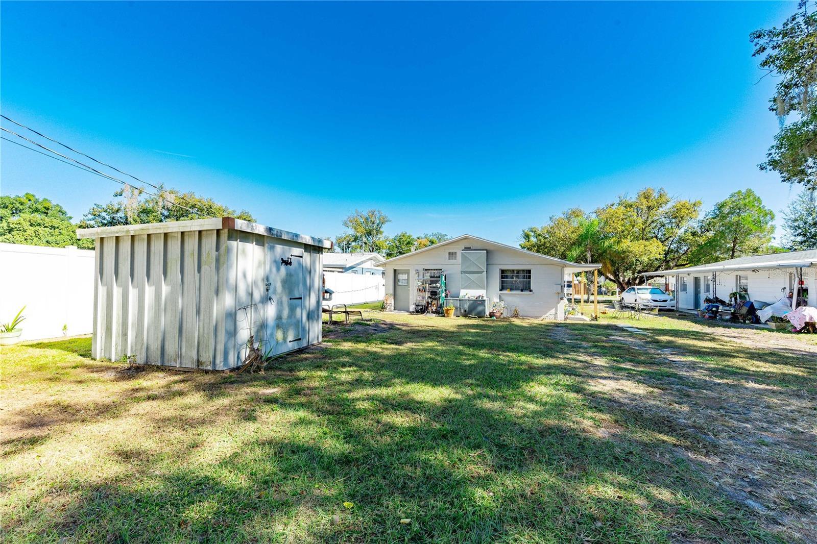 Listing photo id 8 for 5123 17th Street