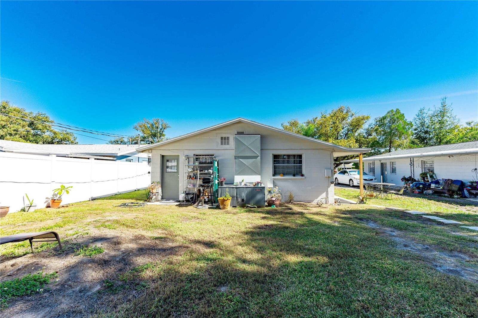 Listing photo id 9 for 5123 17th Street
