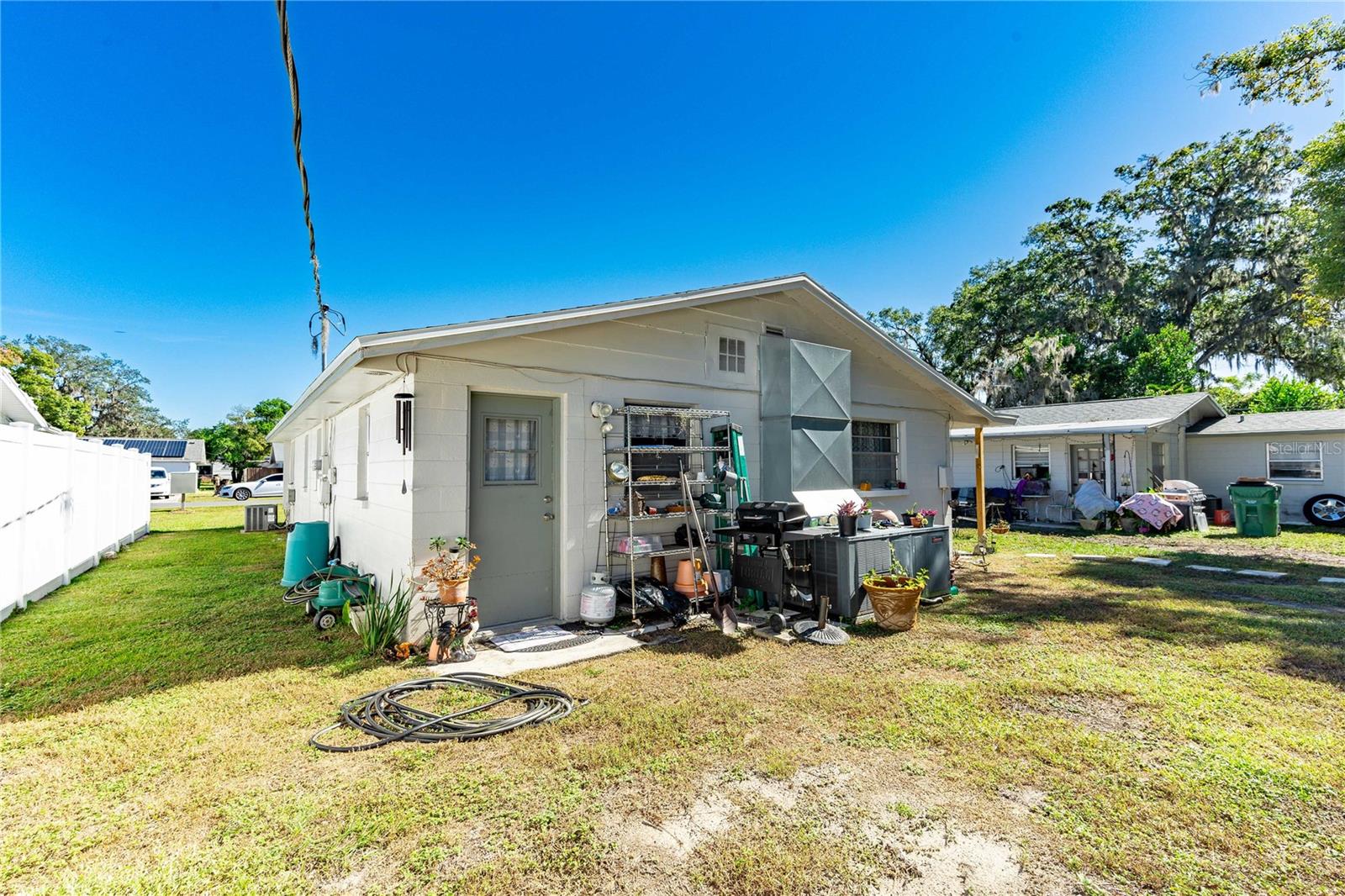 Listing photo id 10 for 5123 17th Street