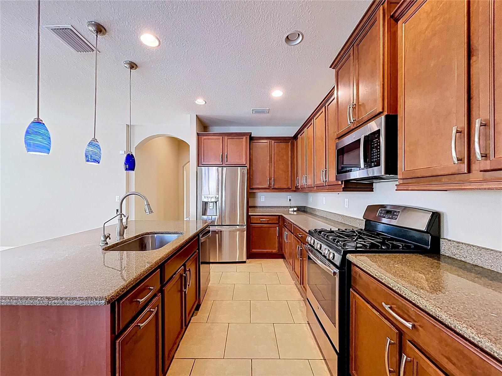 Listing photo id 17 for 6507 Nestall Court