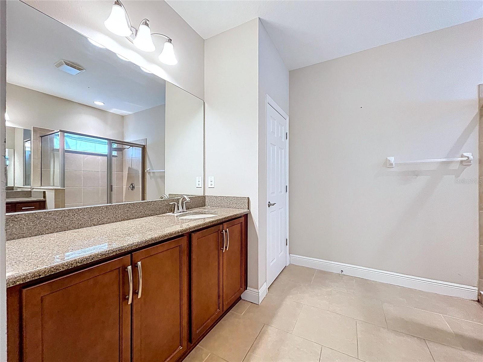 Listing photo id 31 for 6507 Nestall Court