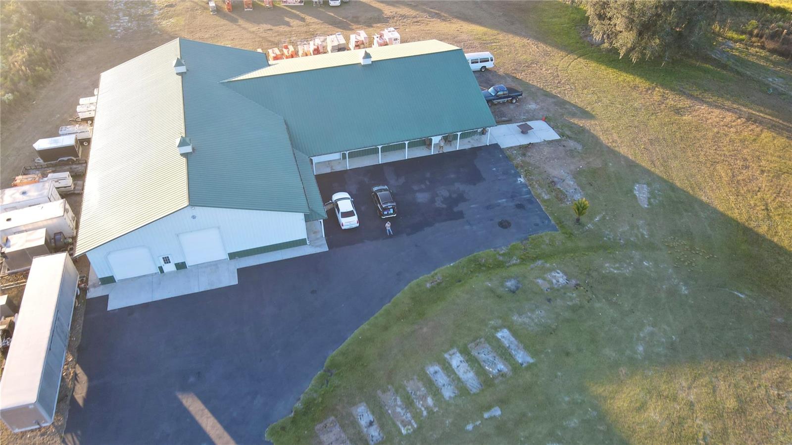 Image 4 of 70 For 7223 55th Street