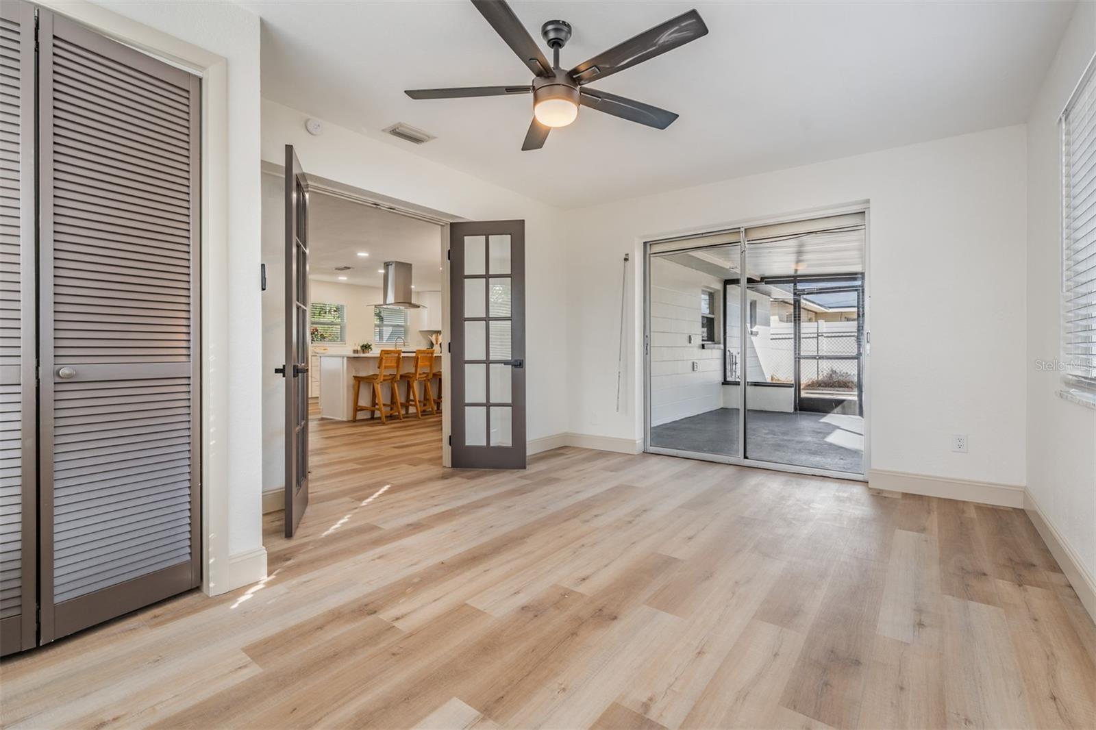 Image 16 of 23 For 1275 Edenville Avenue