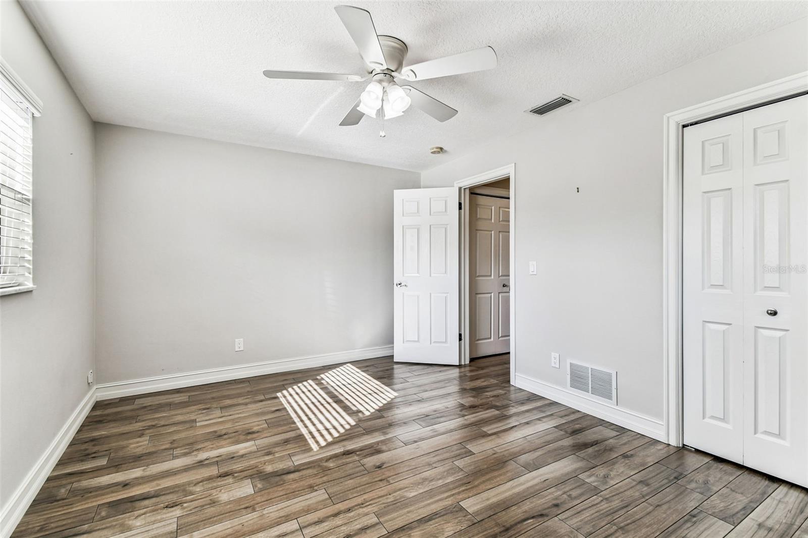 Image 58 of 91 For 13948 Brewster Drive