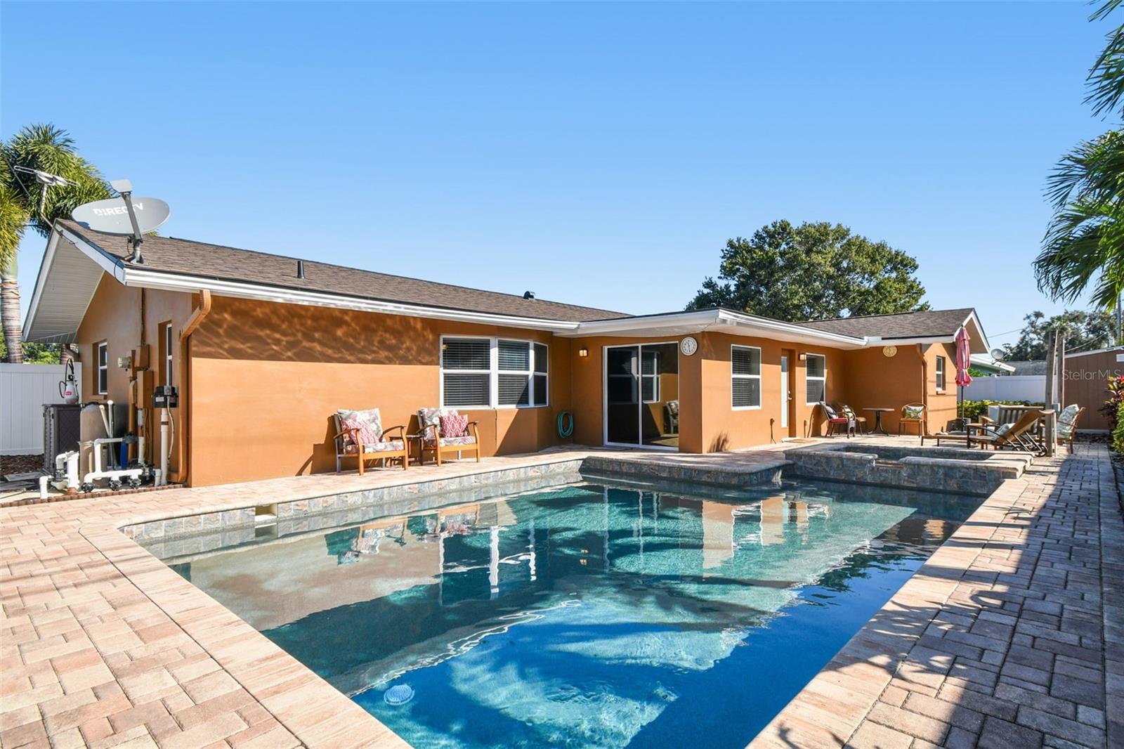 Image 66 of 91 For 13948 Brewster Drive