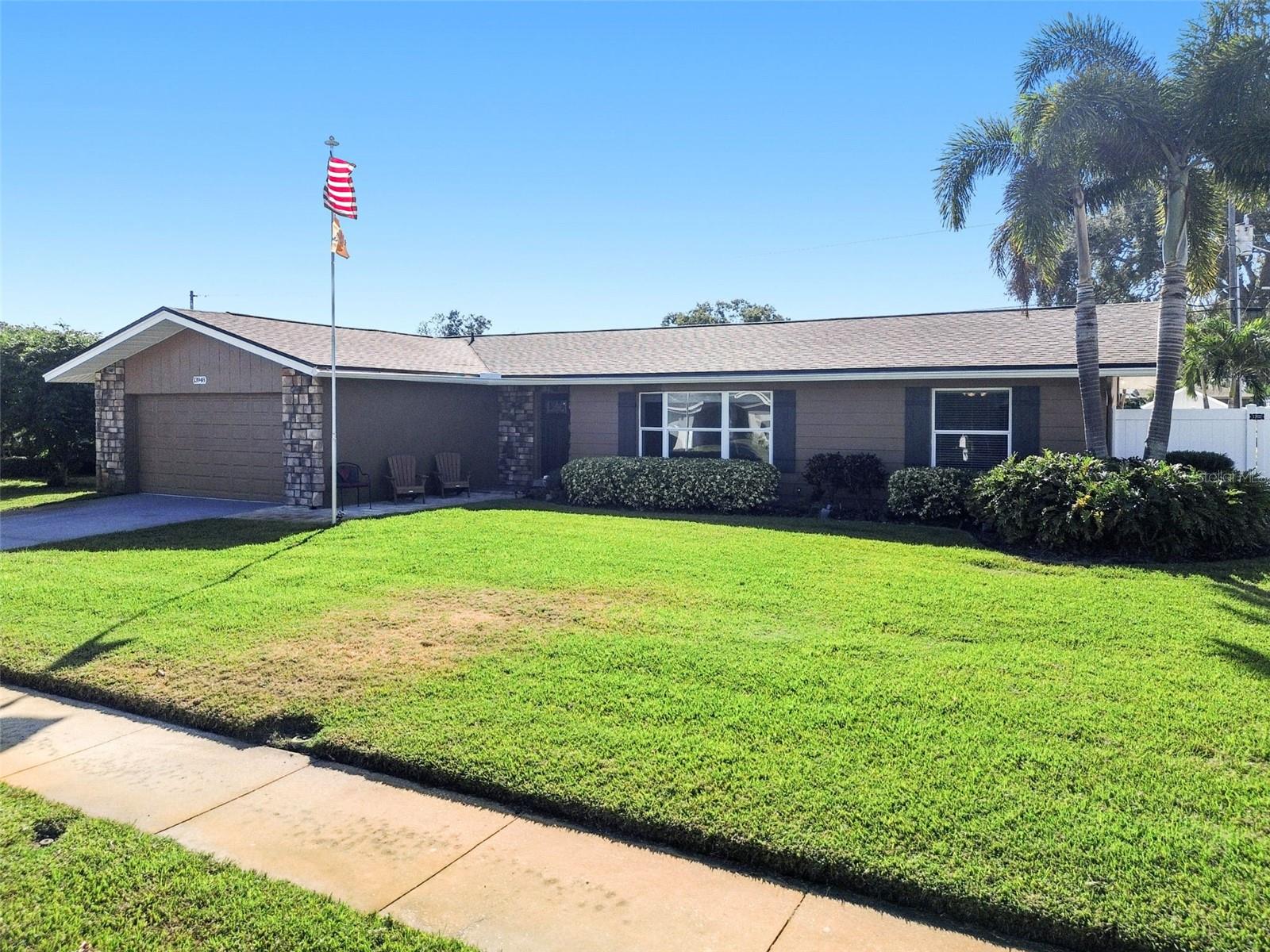 Image 71 of 91 For 13948 Brewster Drive