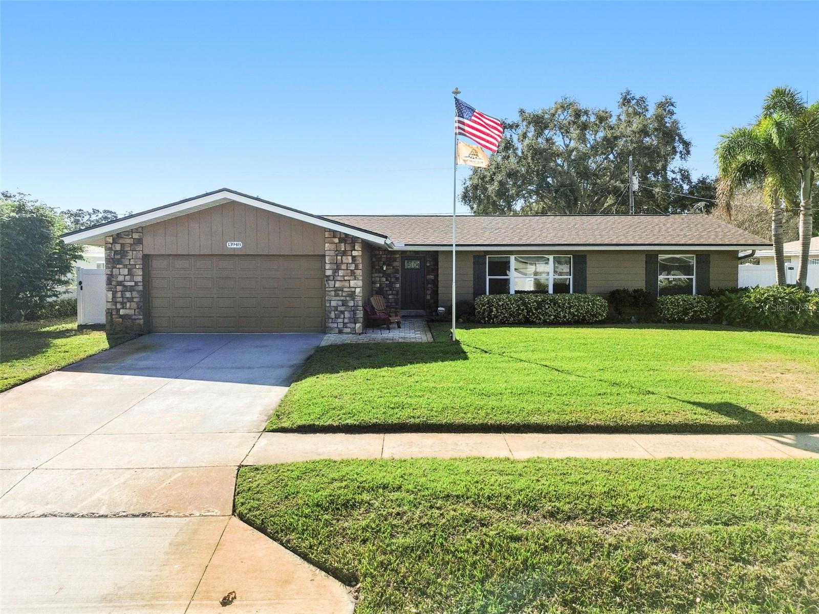 Image 72 of 91 For 13948 Brewster Drive