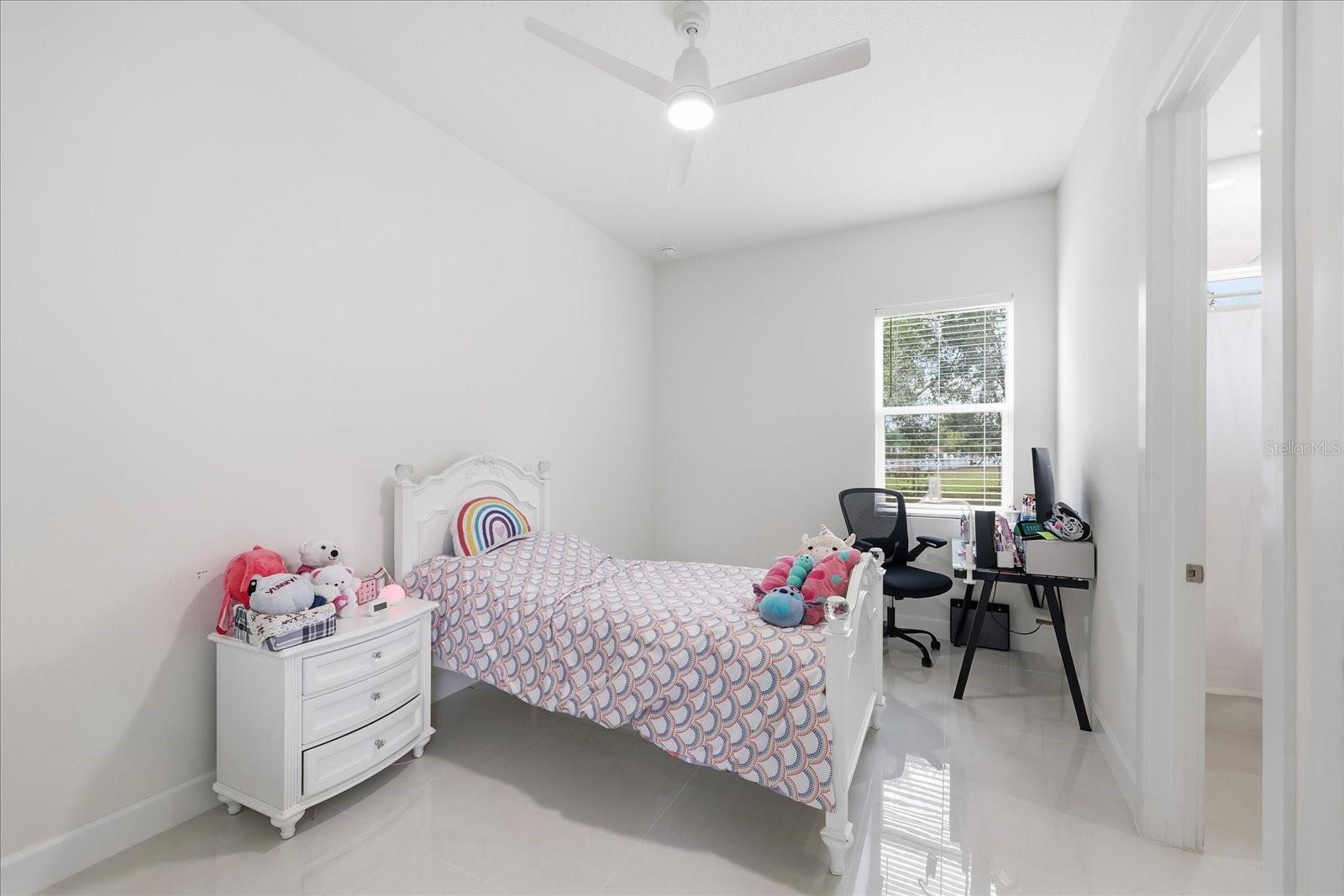 Image 11 of 24 For 4210 Thonotosassa Road