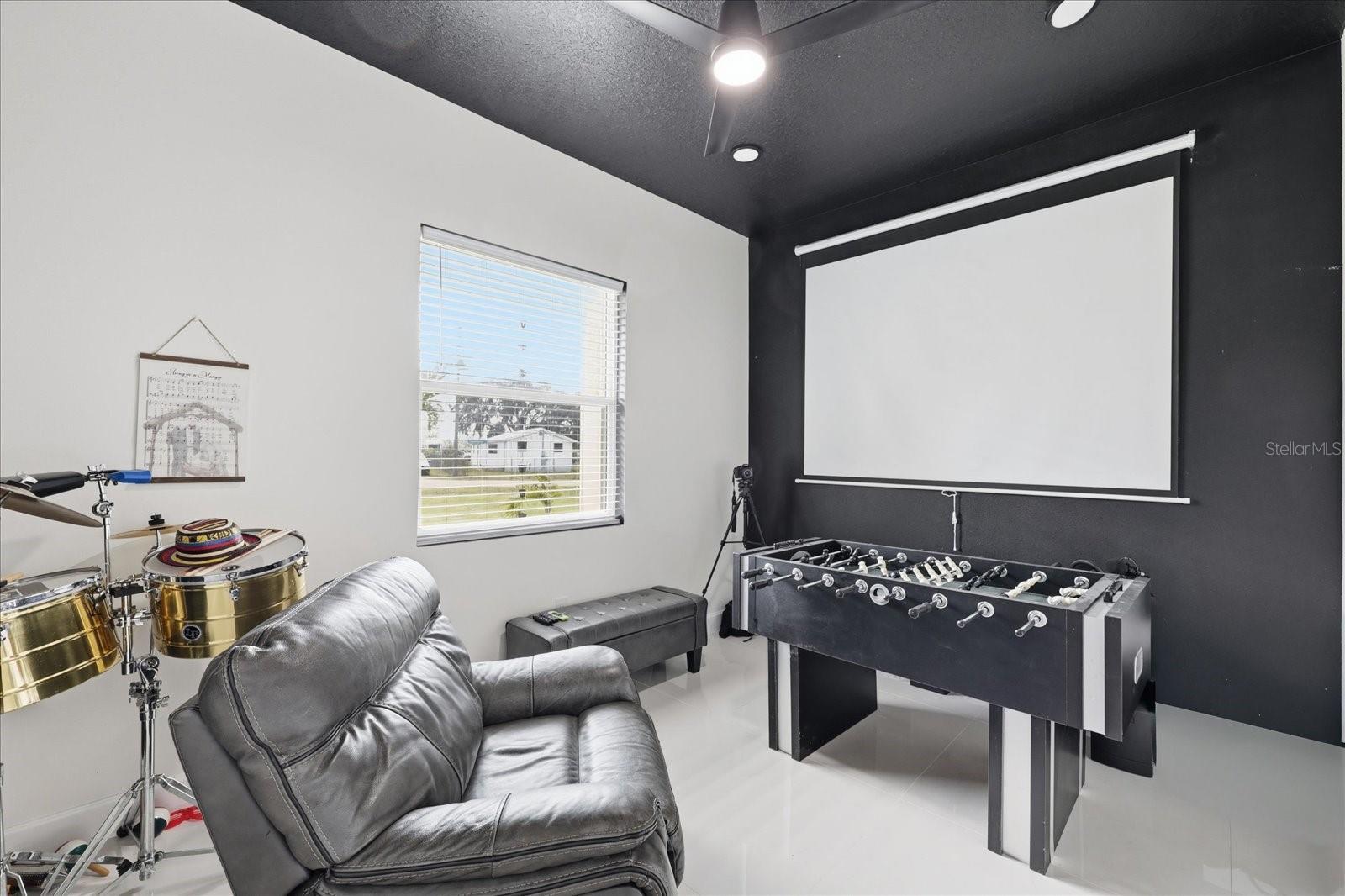 Image 17 of 24 For 4210 Thonotosassa Road