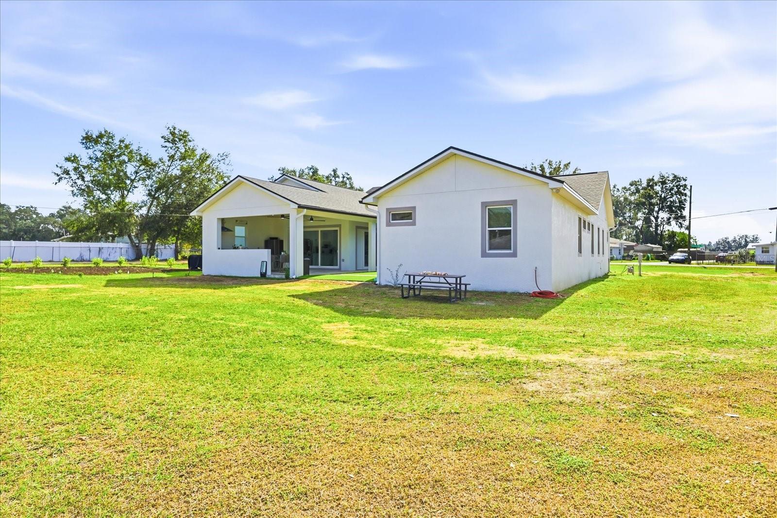 Image 22 of 24 For 4210 Thonotosassa Road