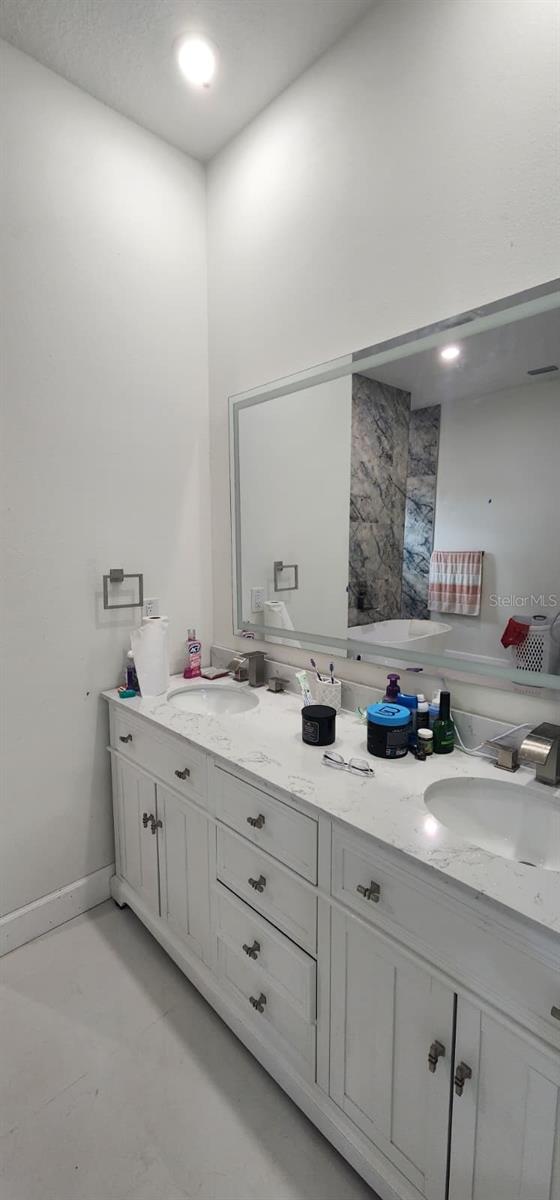 Image 9 of 24 For 4210 Thonotosassa Road