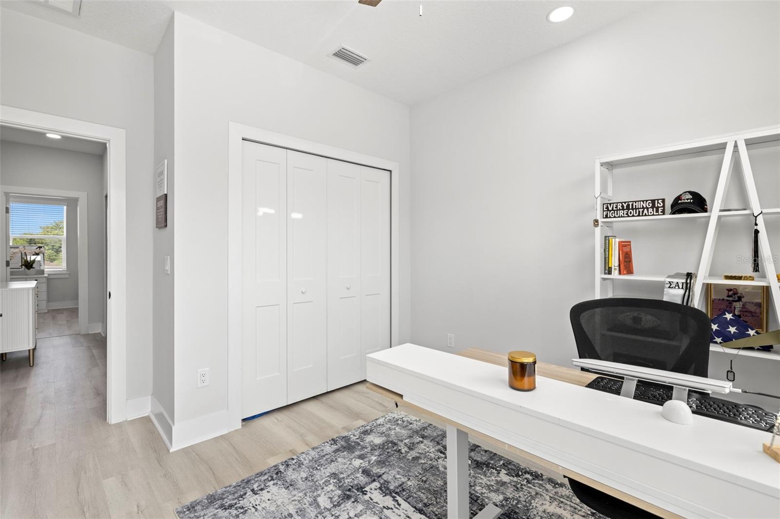 Image 23 of 33 For 4120 North A Street 2