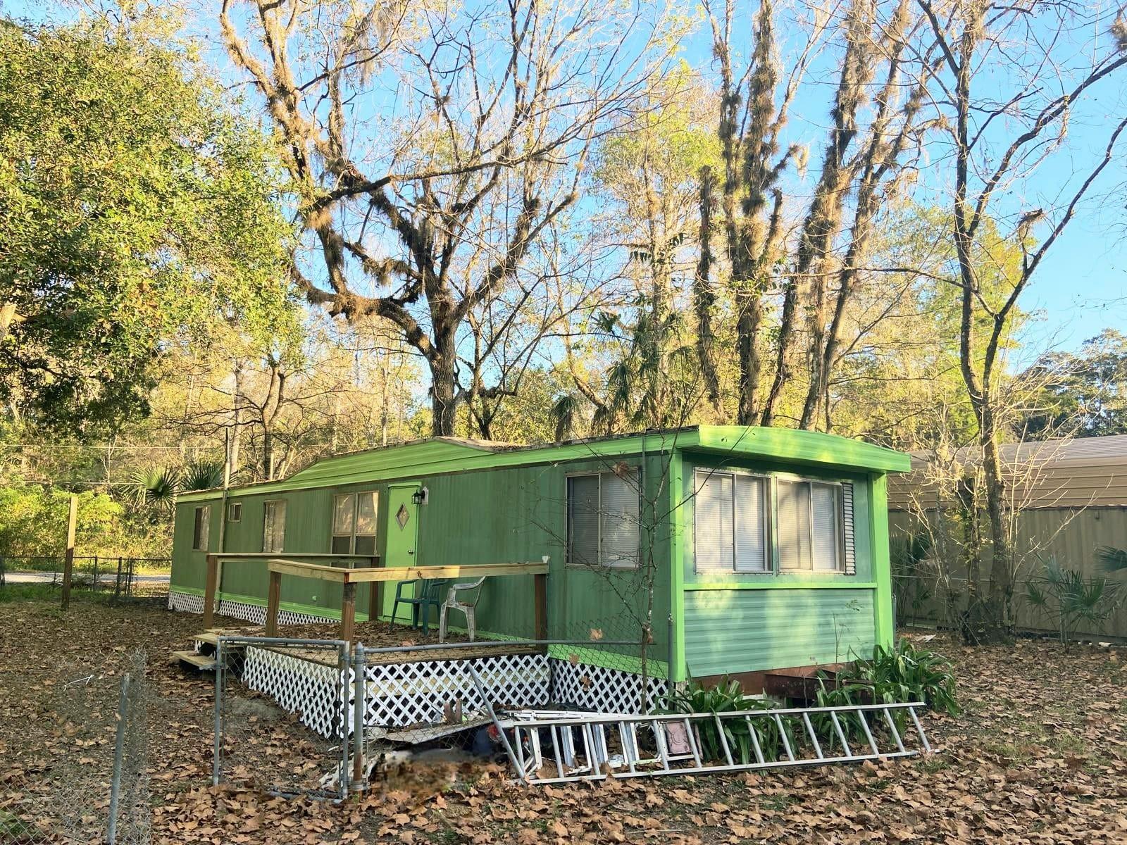 Image 4 of 31 For 358 Tuck  