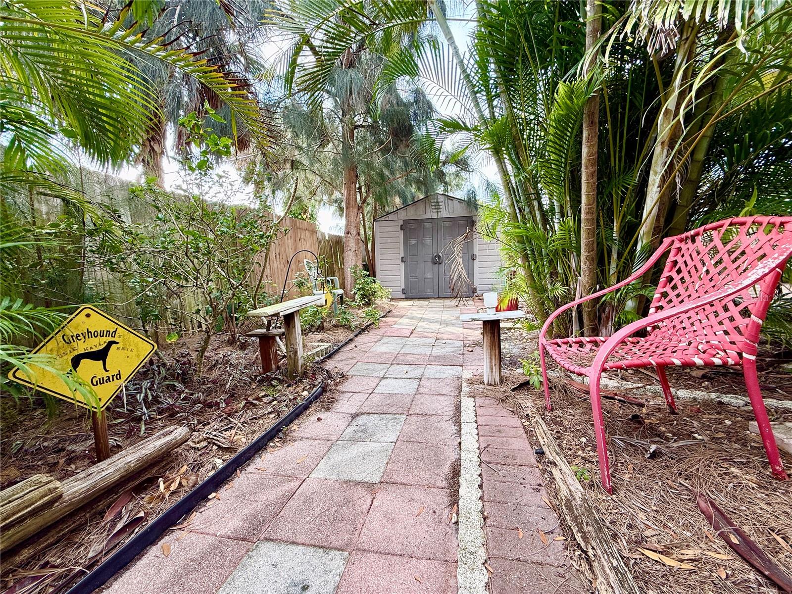 Image 16 of 63 For 161 Dragon Road