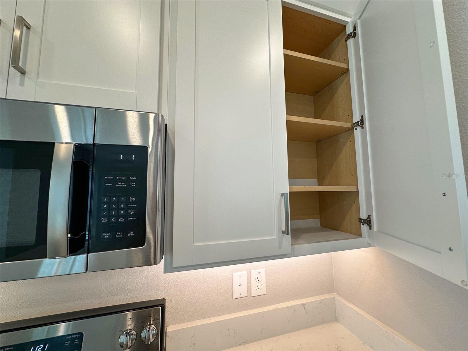 Image 15 of 95 For 17216 Mango Shay Court