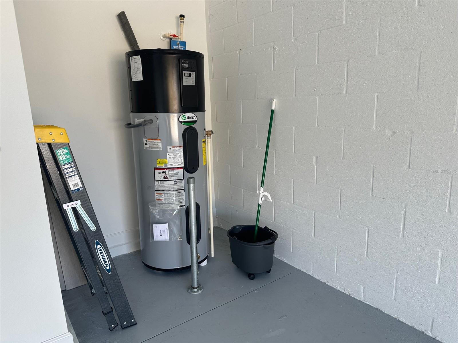 Image 24 of 95 For 17216 Mango Shay Court