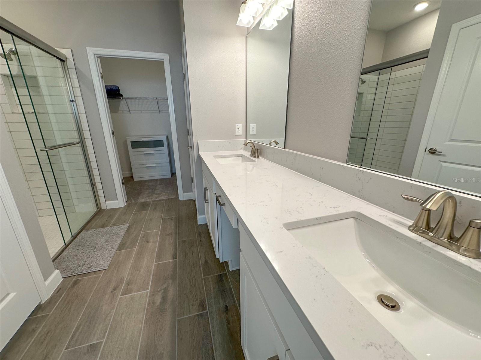 Image 49 of 95 For 17216 Mango Shay Court