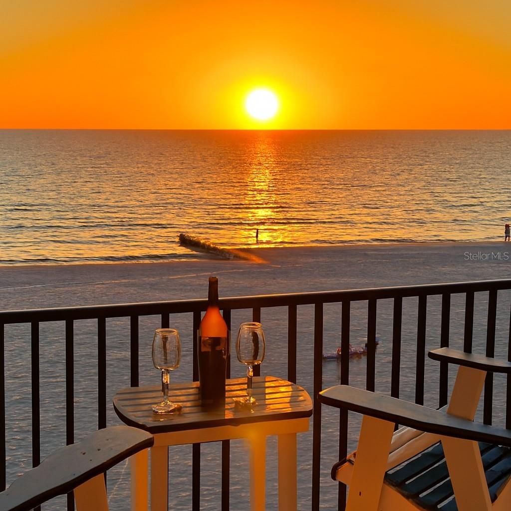 Image 8 of 53 For 14300 Gulf Boulevard 201