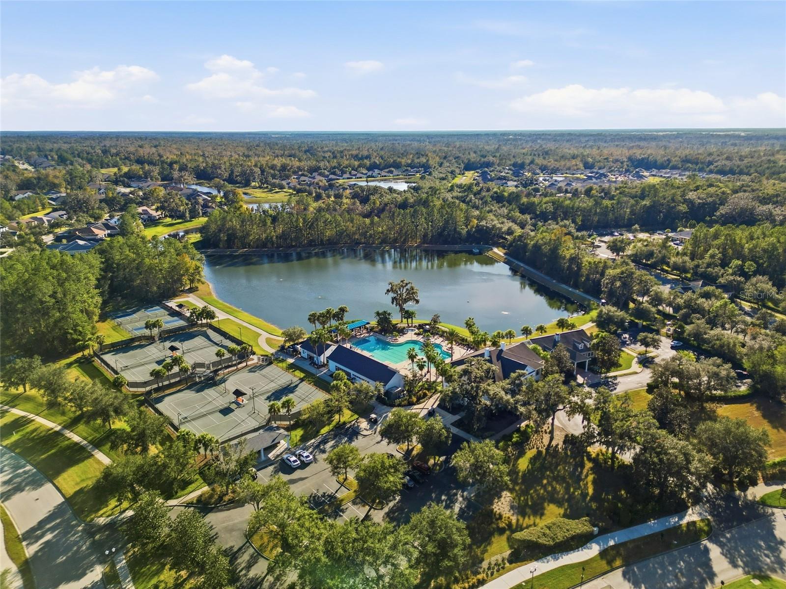 Image 33 of 49 For 19493 Forest Garden Court