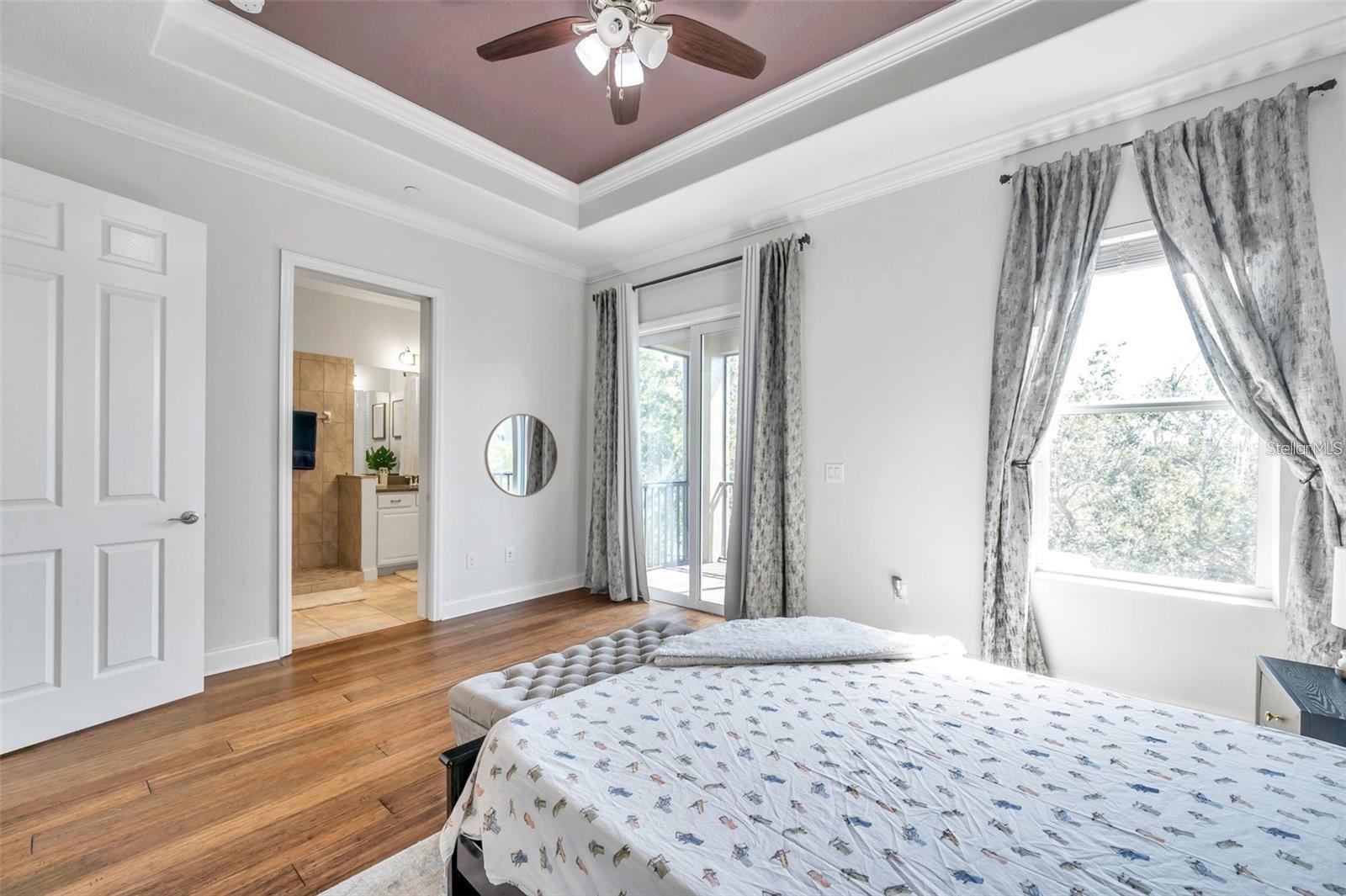 Image 10 of 22 For 10050 Bayou Grande Avenue