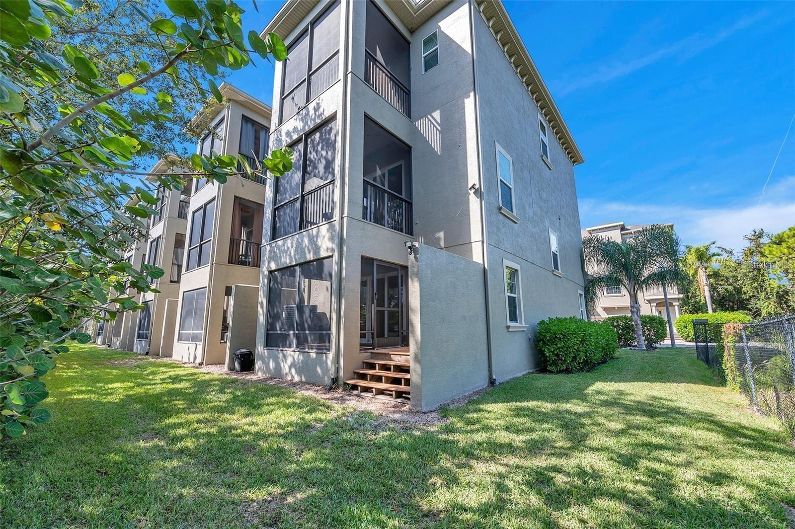 Image 15 of 22 For 10050 Bayou Grande Avenue