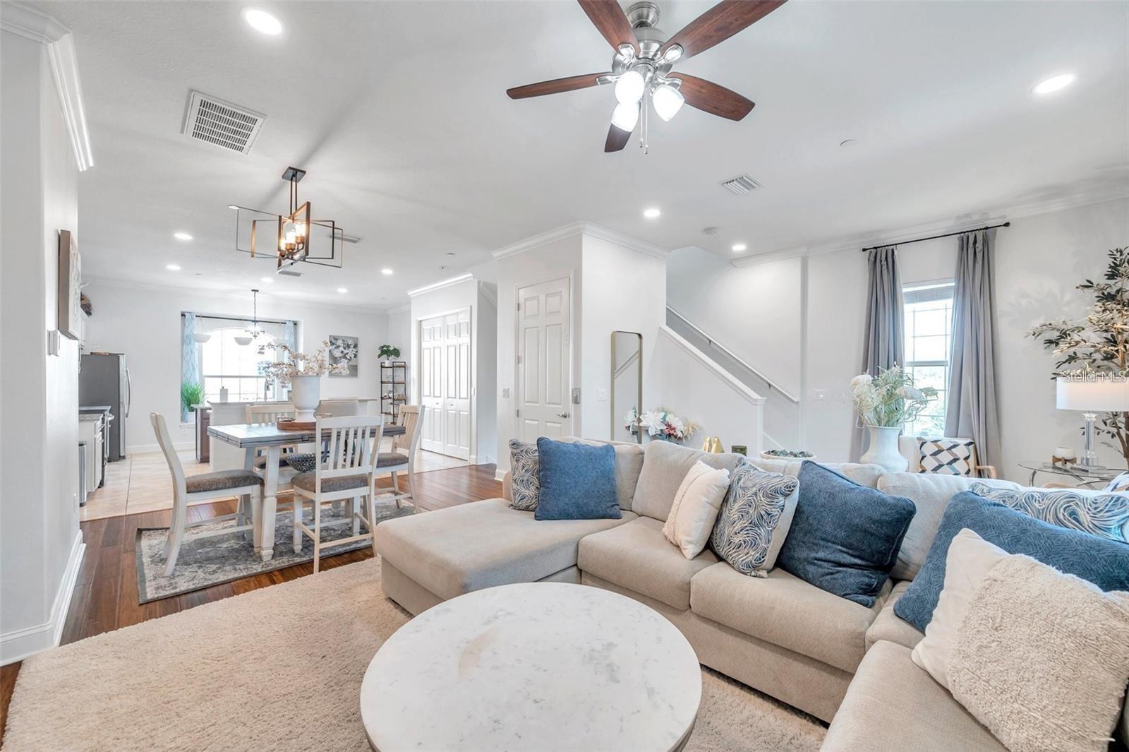 Image 6 of 22 For 10050 Bayou Grande Avenue