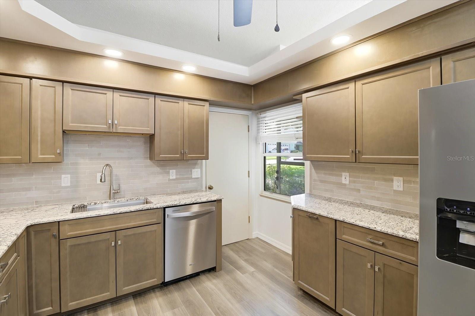 Image 17 of 48 For 809 Inverie Drive