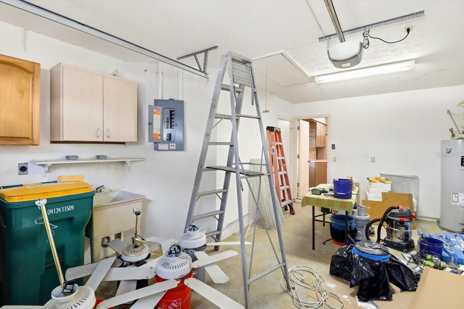 Image 25 of 48 For 809 Inverie Drive