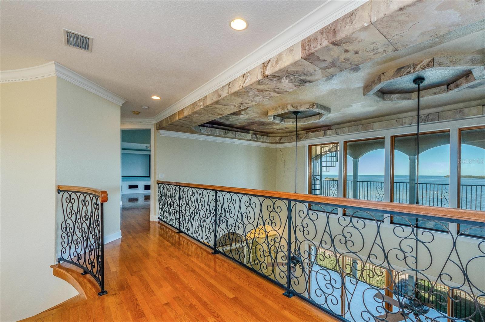 Image 23 of 61 For 2053 Pointe Alexis Drive