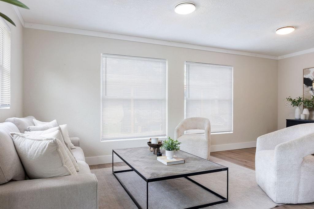 Image 8 of 34 For 4027 Waring Drive